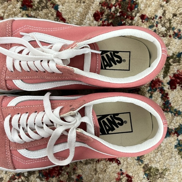 Vans - Picture 2 of 3